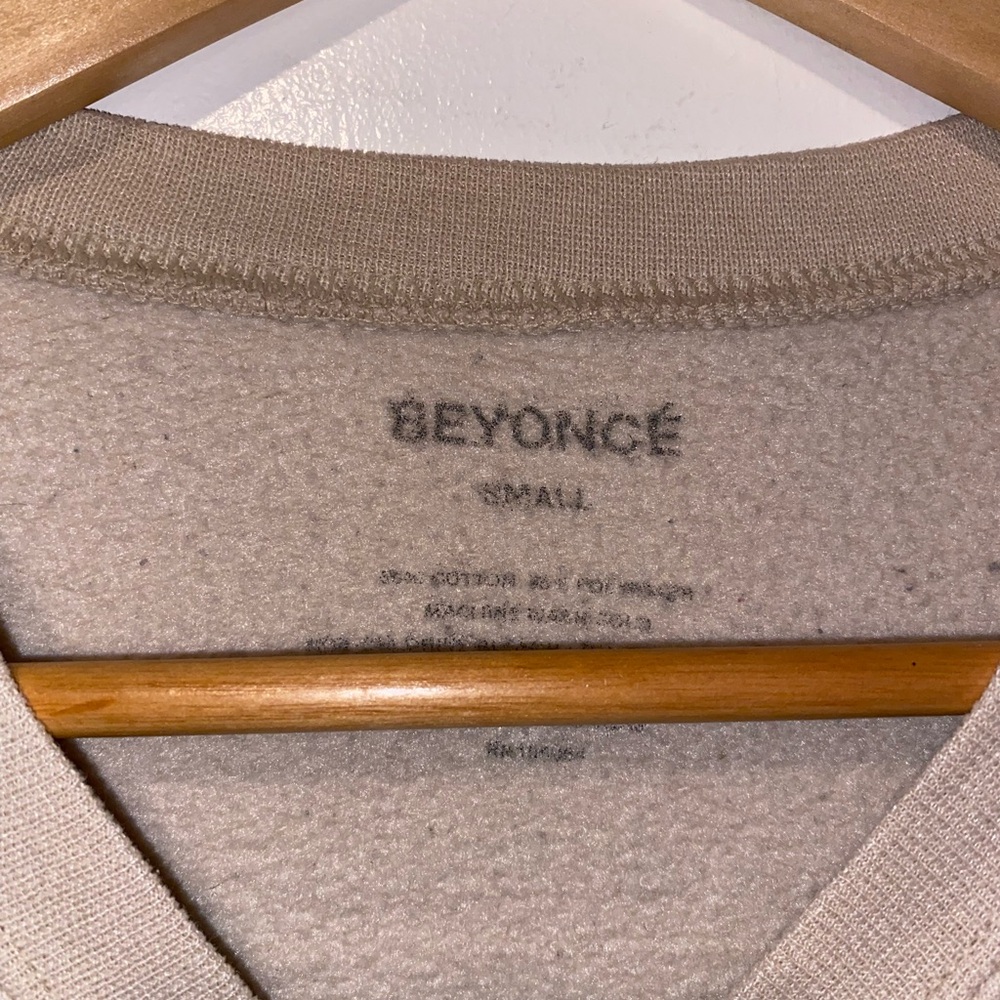Beyonce Coachella crewneck - Picture 4 of 6